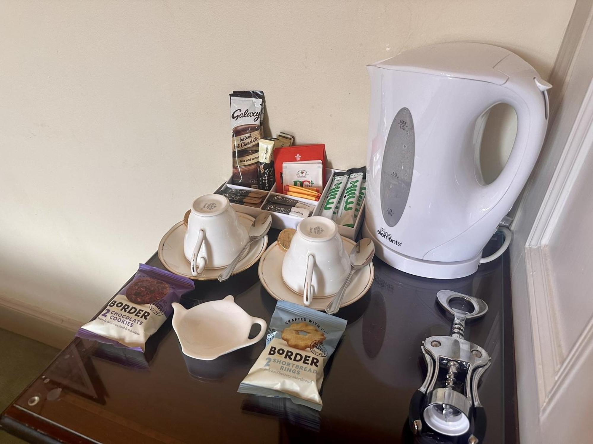 איסטבורן Albert & Victoria Guest House חדר תמונה