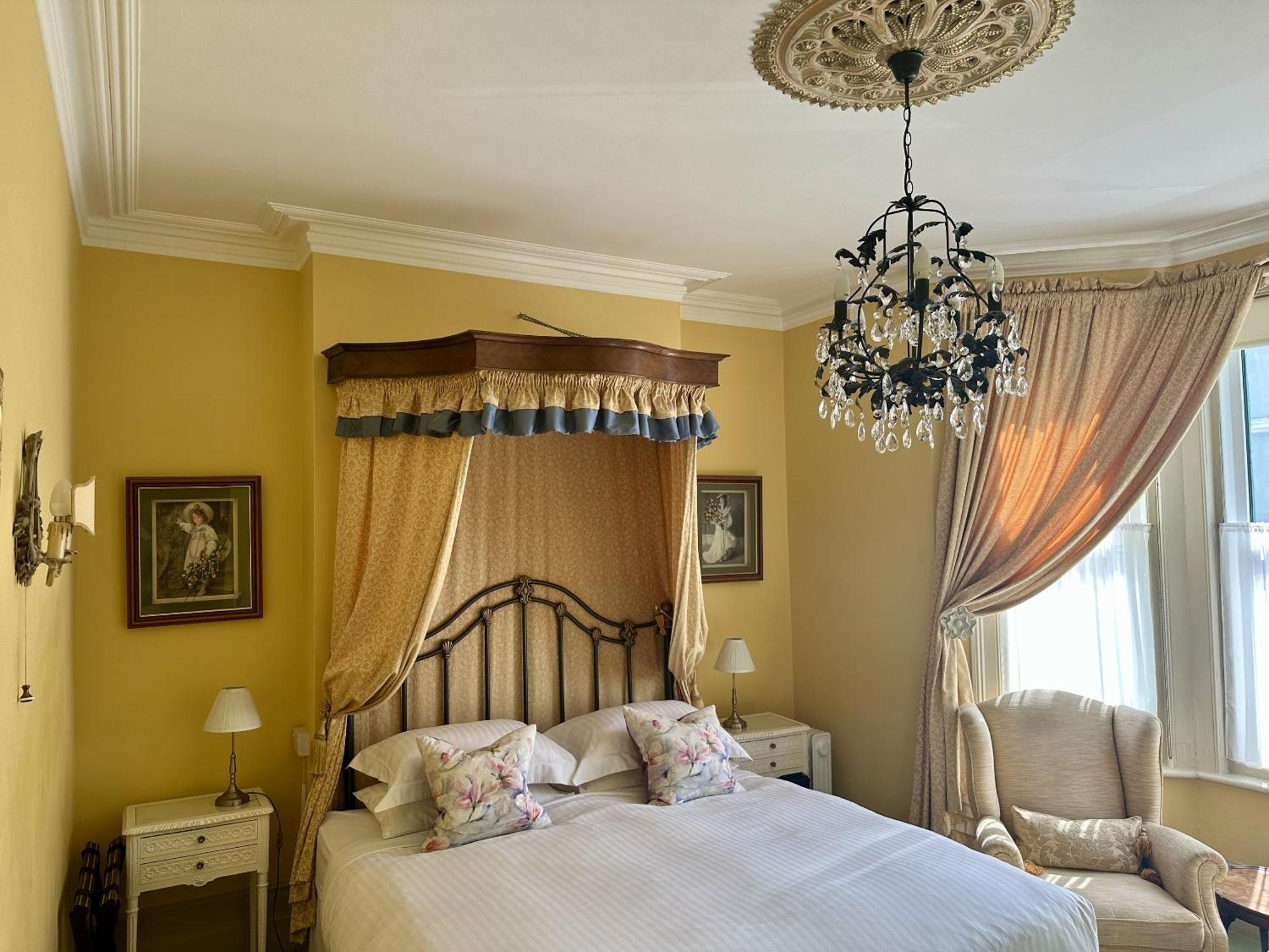 איסטבורן Albert & Victoria Guest House מראה חיצוני תמונה
