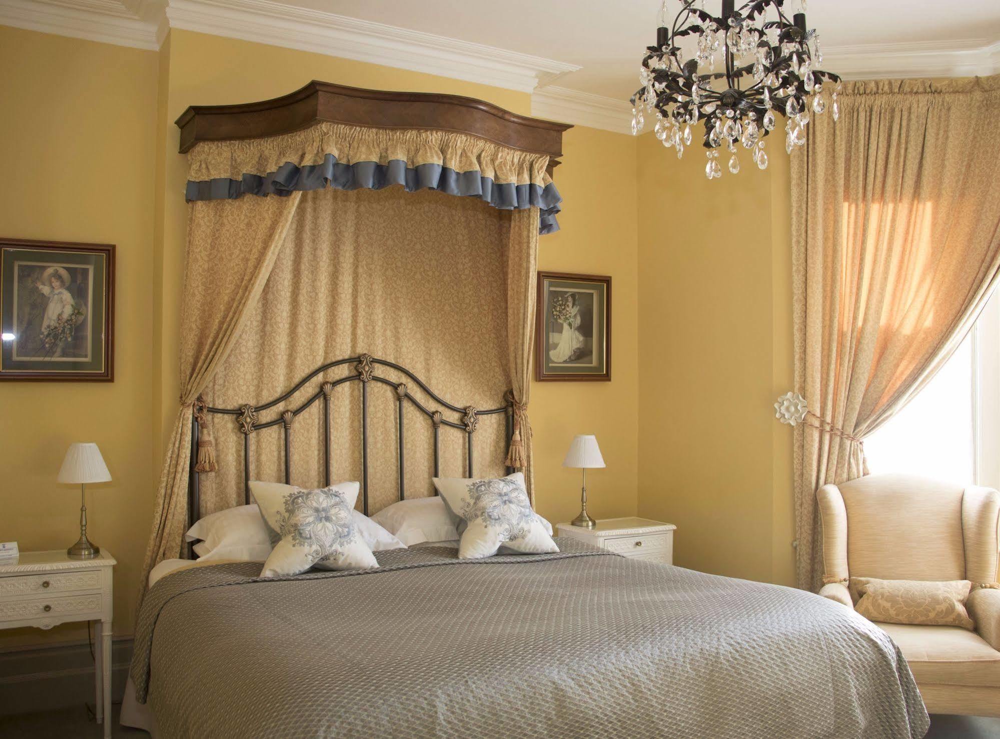 איסטבורן Albert & Victoria Guest House מראה חיצוני תמונה
